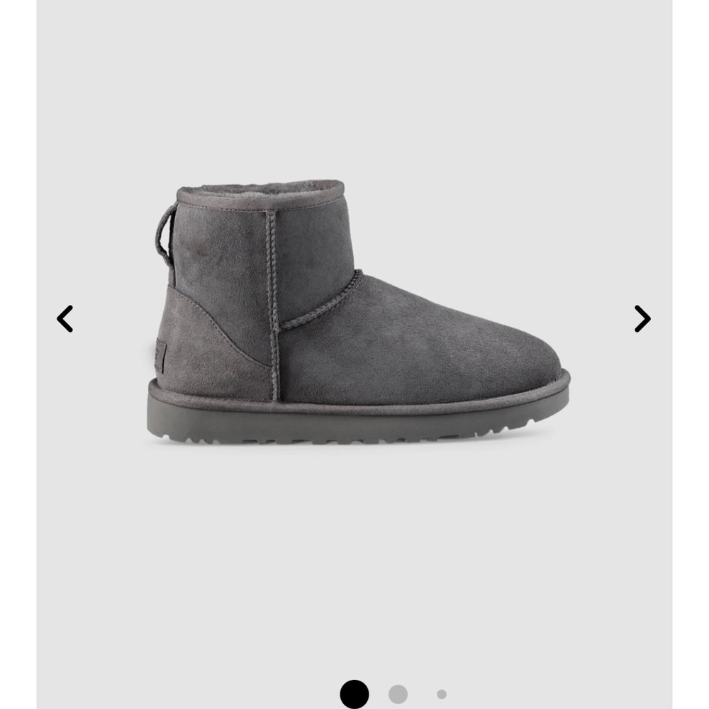 UGG Classic Mini II Boot, size 7